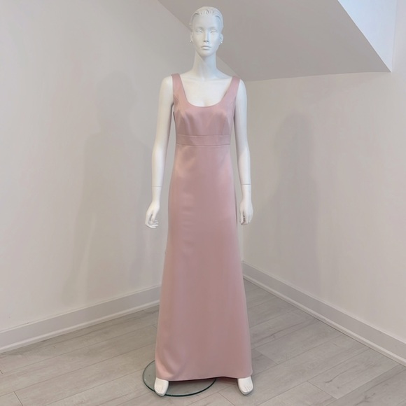 NWT SAMPLE DESSY 2901 size 10 Petal Pink Matte Satin. Pristine - Picture 1 of 8